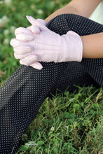 Load image into Gallery viewer, Youth Pink Glove

